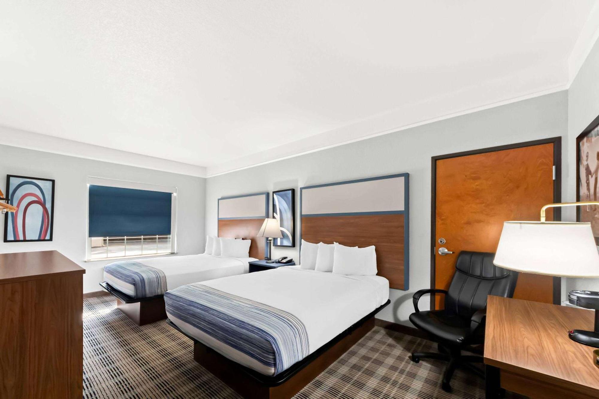 Hotel Americinn By Wyndham New Braunfels