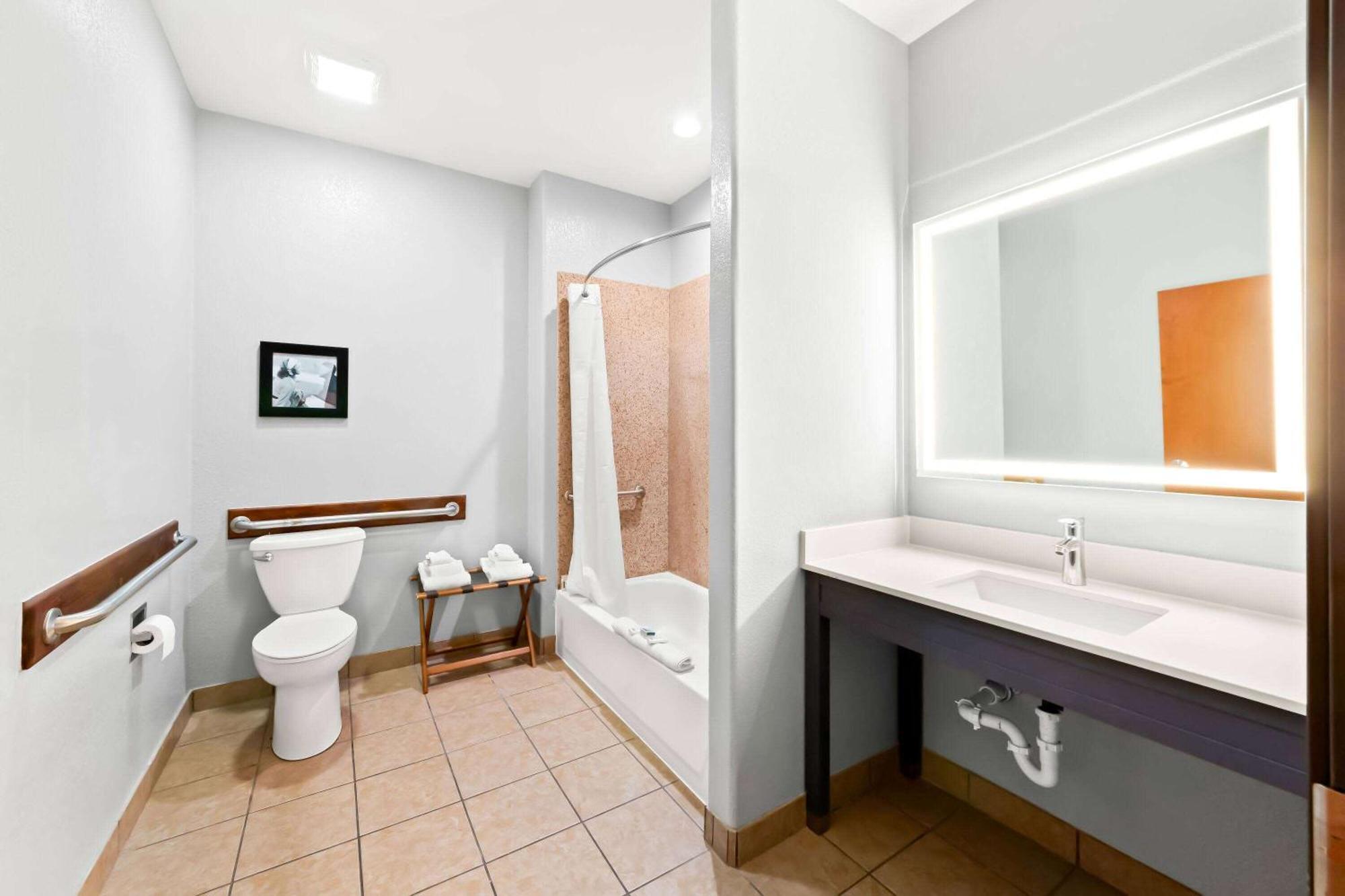 Americinn By Wyndham Hotel New Braunfels