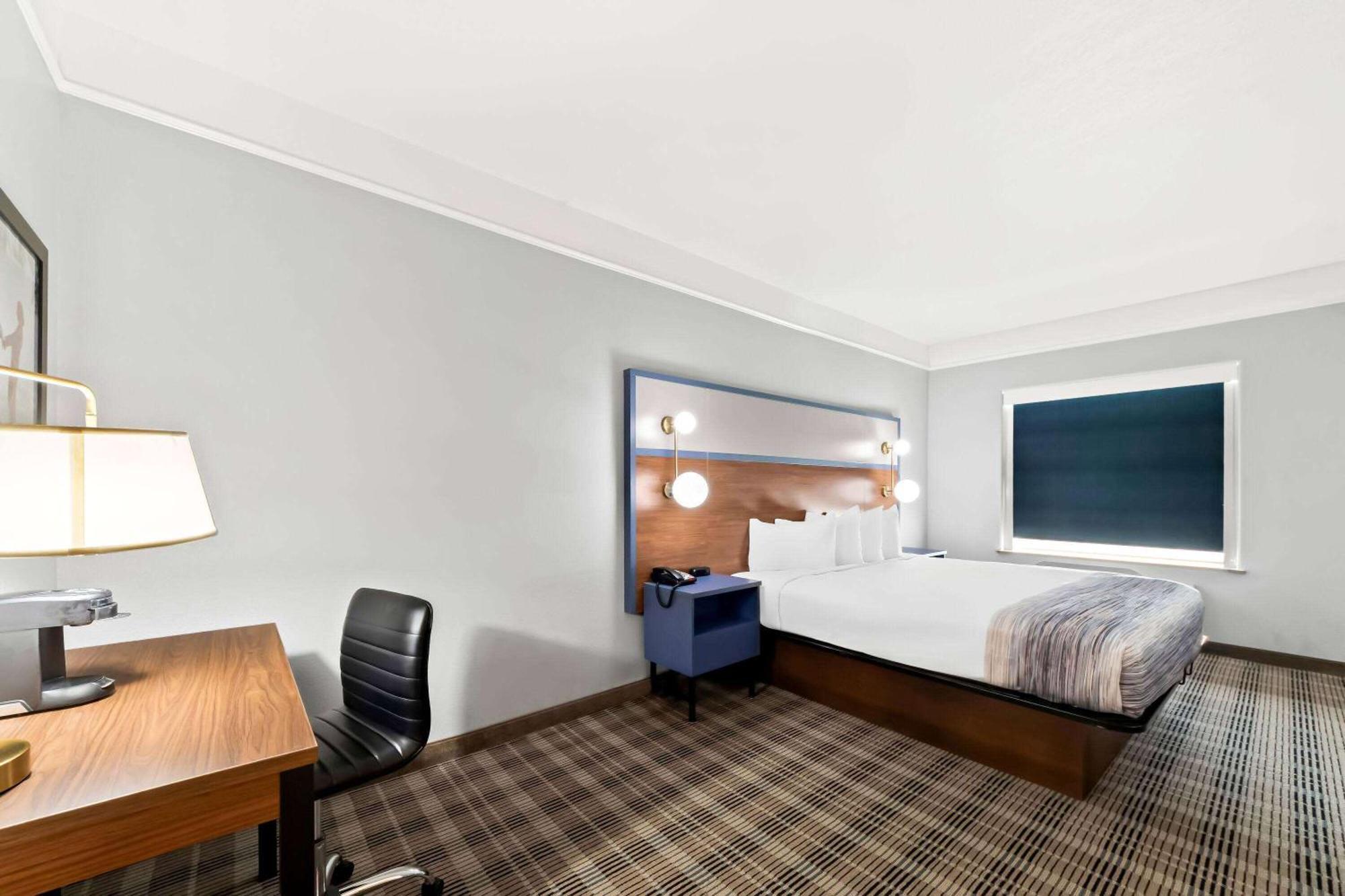 Americinn By Wyndham Hotel