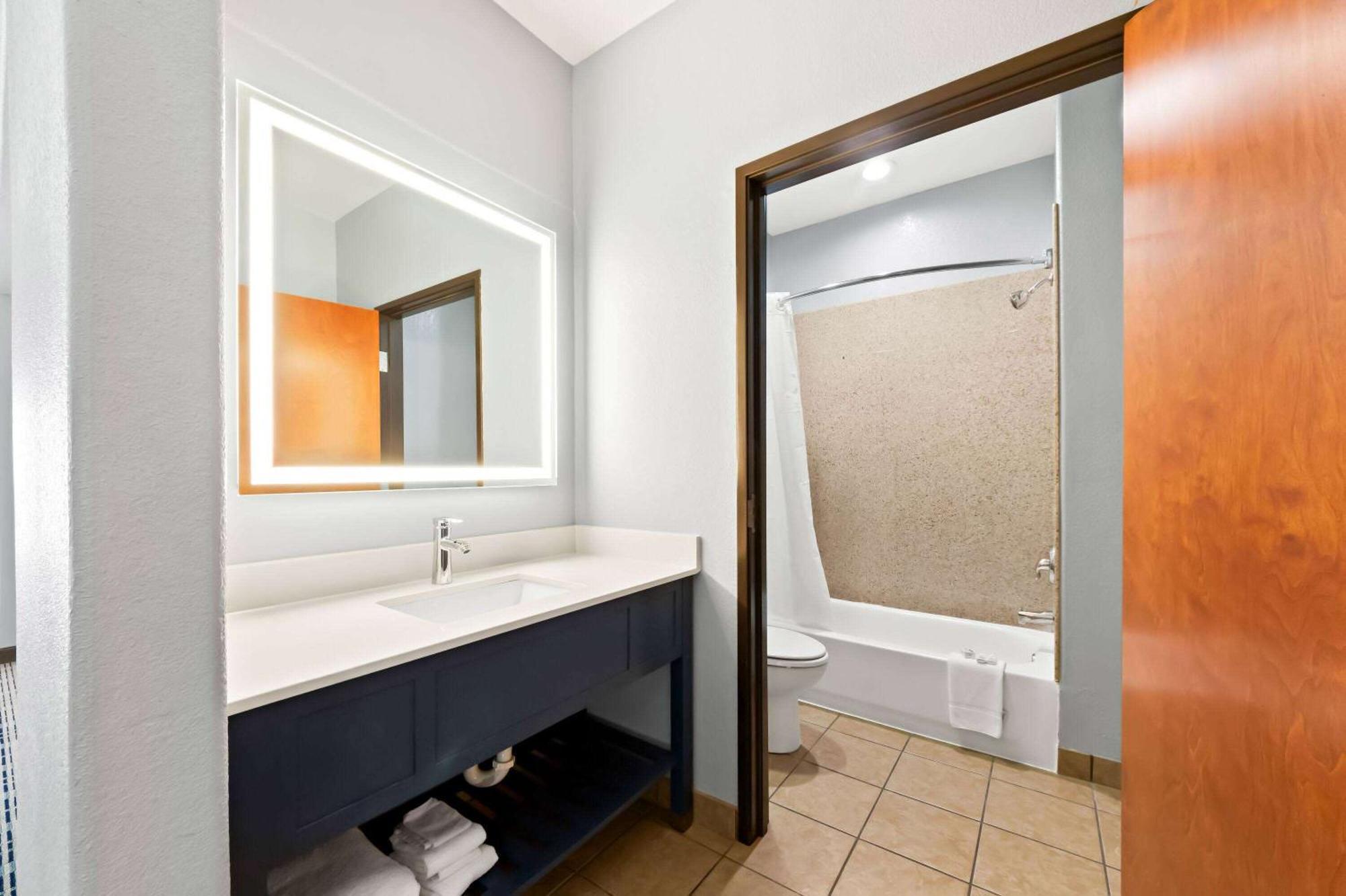Americinn By Wyndham Hotel New Braunfels