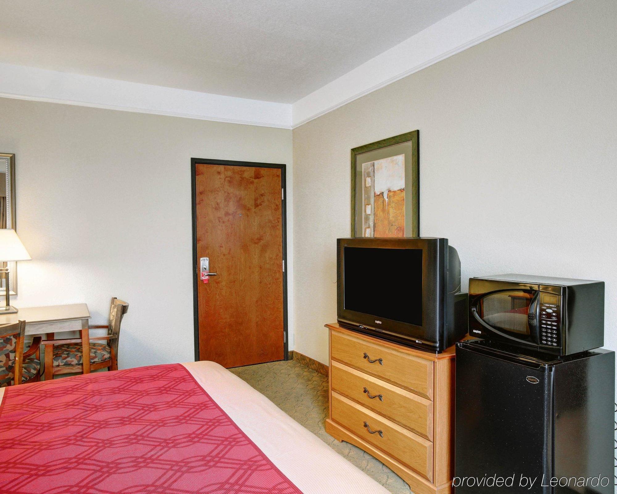 Hotel Americinn By Wyndham New Braunfels